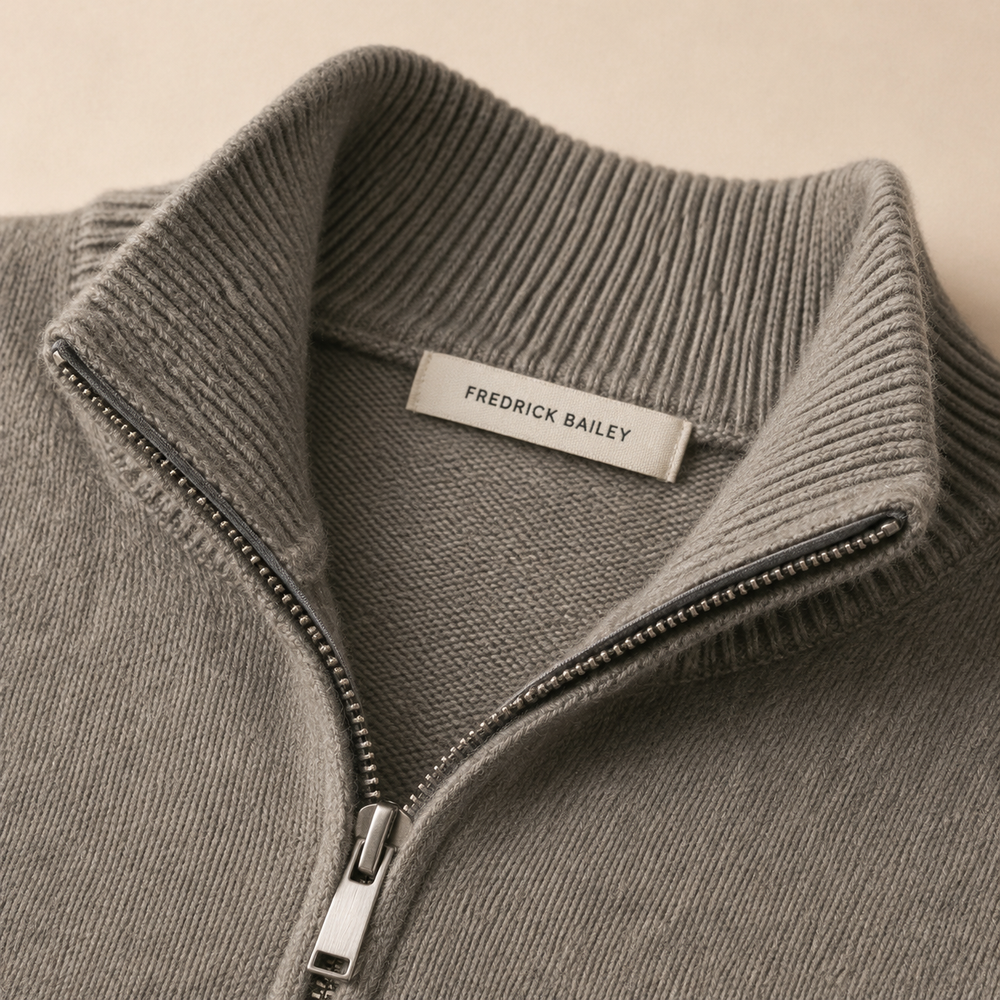 The Pembroke - Cashmere-Blend Half-Zip in Heather Grey - detail