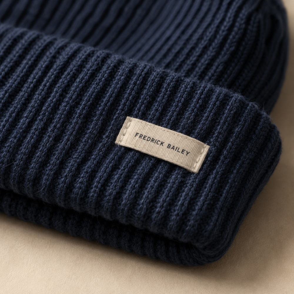 The Bramford - Cashmere-Blend Beanie in Navy - detail
